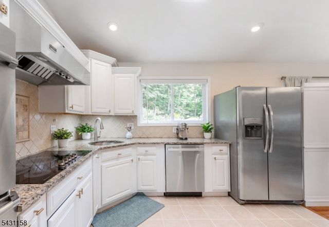 54 Highview Ter, Rockaway Twp., NJ 07801