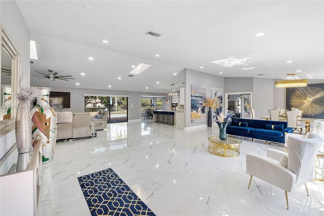 8551 NW 53rd Ct, Coral Springs, FL 33067