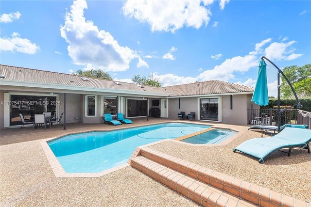 8551 NW 53rd Ct, Coral Springs, FL 33067