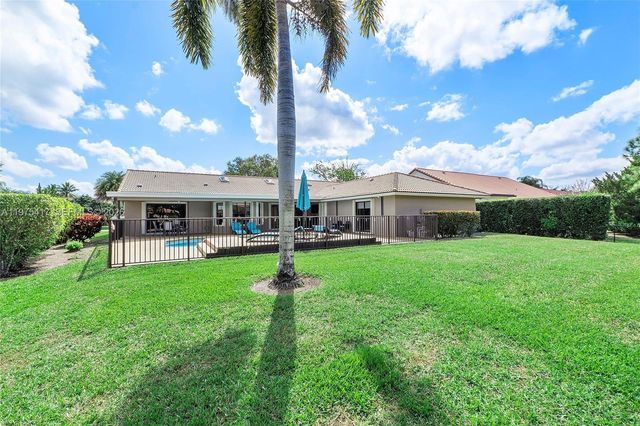 8551 NW 53rd Ct, Coral Springs, FL 33067