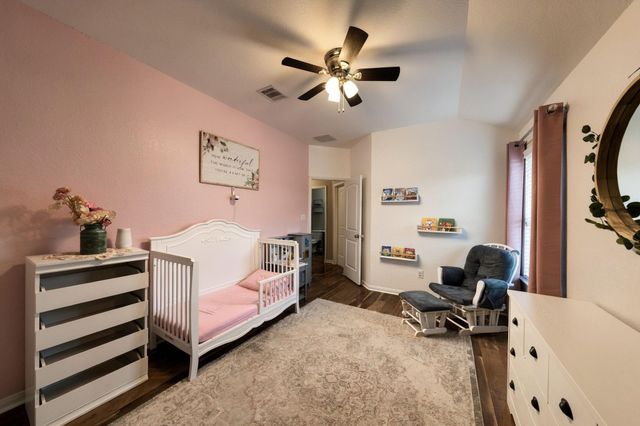336 Country Crossing Circle, Magnolia, TX 77354