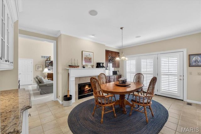 15920 Picardy Crest Court, Chesterfield, MO 63017