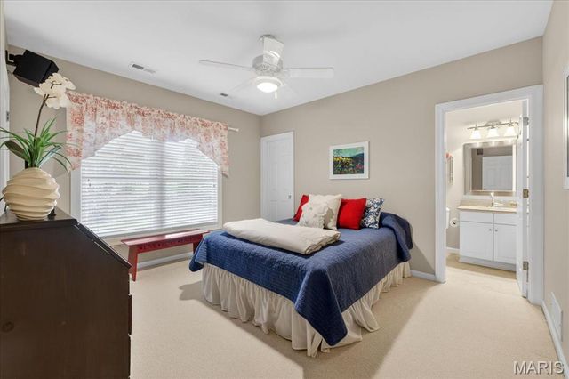 15920 Picardy Crest Court, Chesterfield, MO 63017