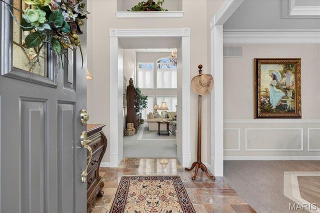 15920 Picardy Crest Court, Chesterfield, MO 63017