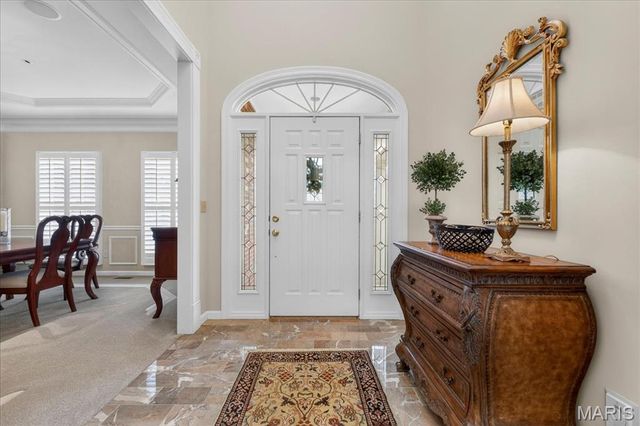 15920 Picardy Crest Court, Chesterfield, MO 63017