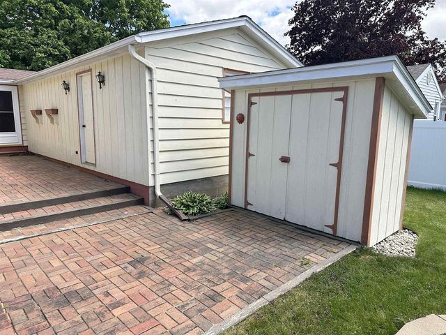 125 Maple Street, Orfordville, WI 53576