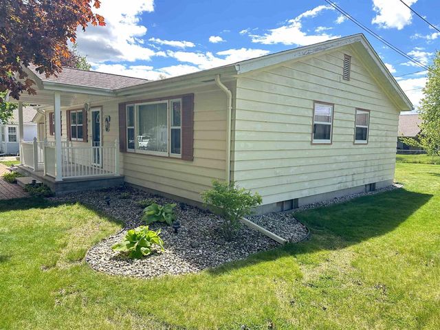125 Maple Street, Orfordville, WI 53576