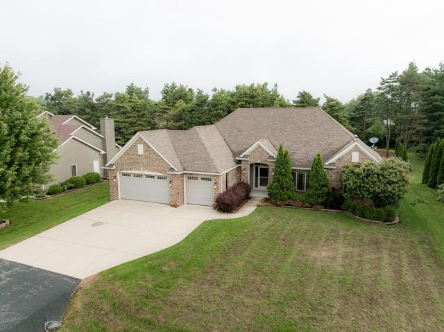 5020 Pine Tree CIRCLE, Racine, WI 53402