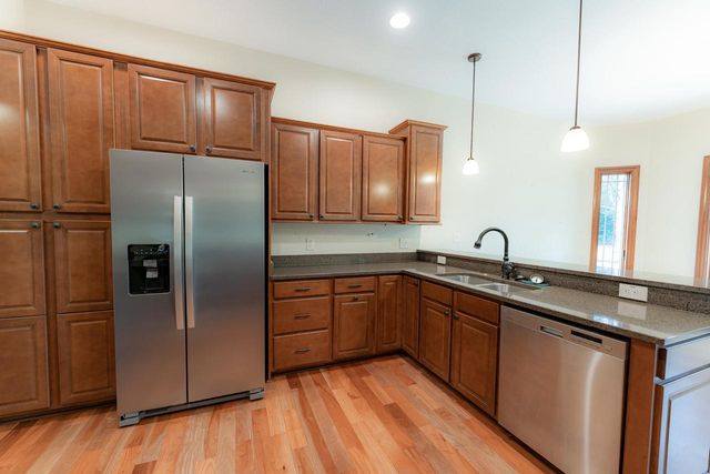 5020 Pine Tree CIRCLE, Racine, WI 53402