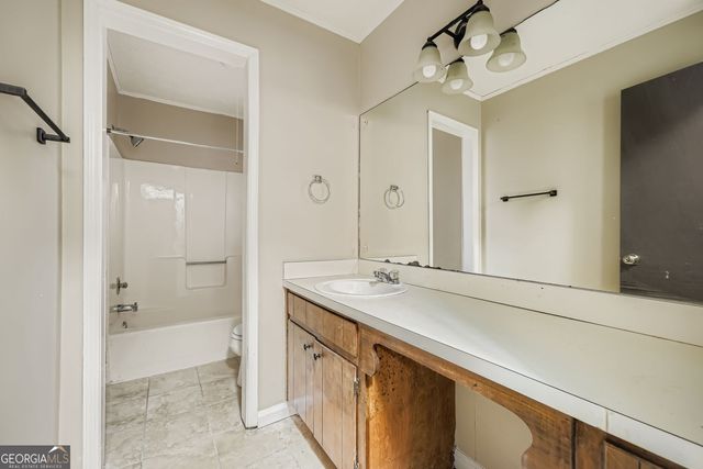 2932 Marsh Lane, Stone Mountain, GA 30087