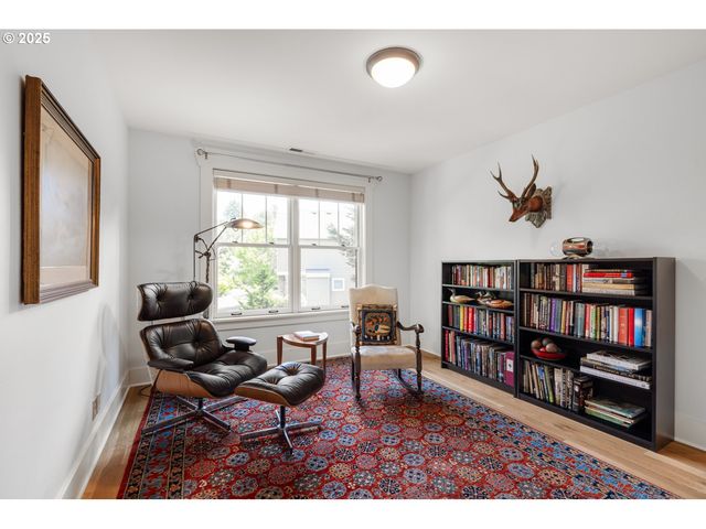 12624 Sw 22ND Ave, Lake Oswego, OR 97034