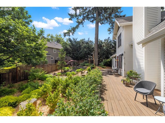 12624 Sw 22ND Ave, Lake Oswego, OR 97034