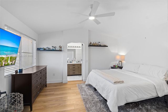 1120 Canella Ln 1120, Hollywood, FL 33019