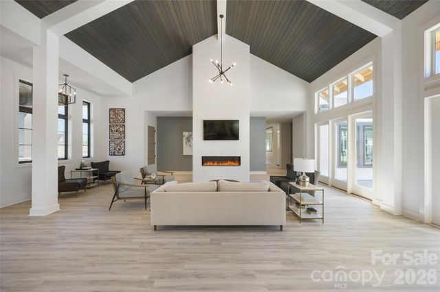 1015 Fen Lane, Waxhaw, NC 28173