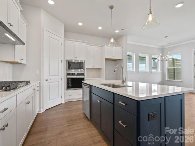 1015 Fen Lane, Waxhaw, NC 28173