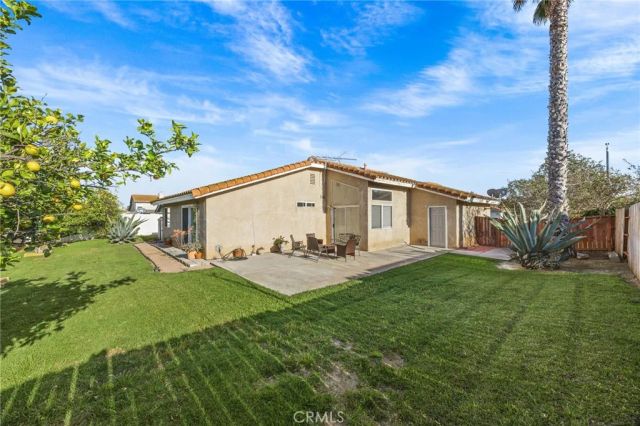 11031 Sierra Tree Lane, Riverside, CA 92505