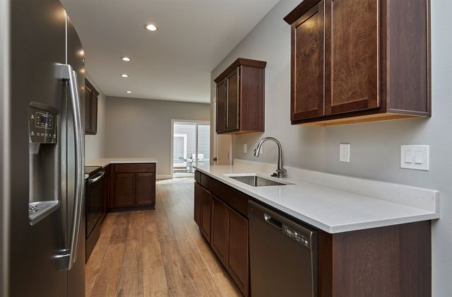 9683 Crestview Drive, West Des Moines, IA 50266