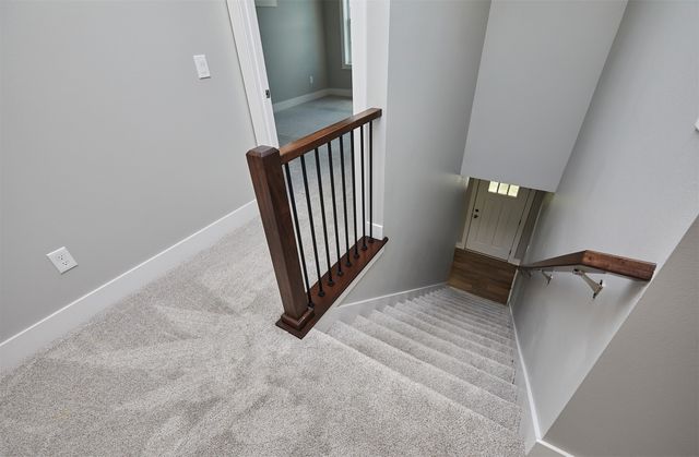 9683 Crestview Drive, West Des Moines, IA 50266