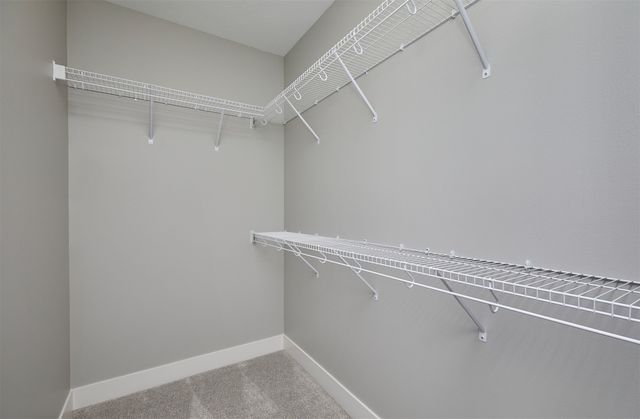 9683 Crestview Drive, West Des Moines, IA 50266