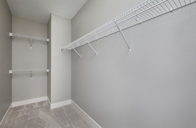 9683 Crestview Drive, West Des Moines, IA 50266