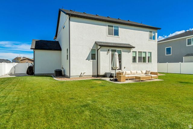2285 W SUNRISE RANCH DR, Mapleton, UT 84664