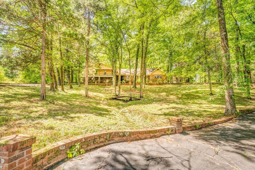 8651 BAYLOR RD, Bartlett, TN 38002