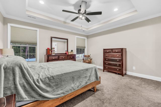 1195 Boulder Pass Rd, Clarksville, TN 37040