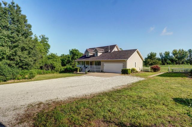 3711 W Farm Road 14, Brighton, MO 65617