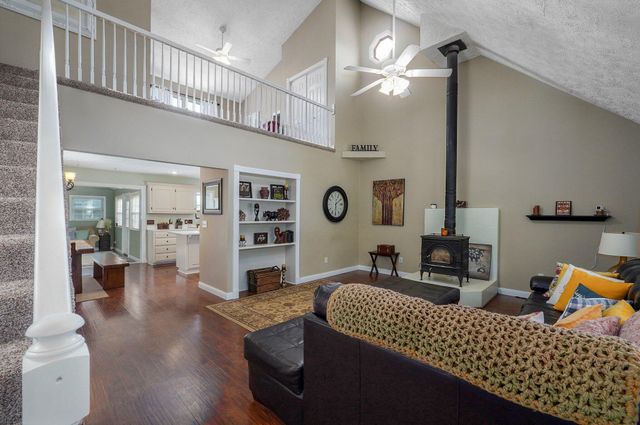 3711 W Farm Road 14, Brighton, MO 65617