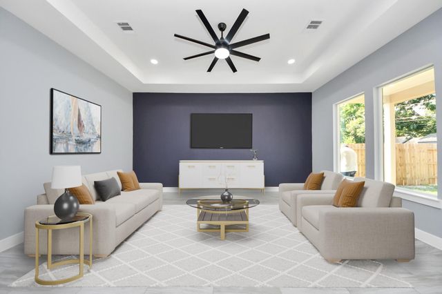 406 S Iowa Street, La Porte, TX 77571