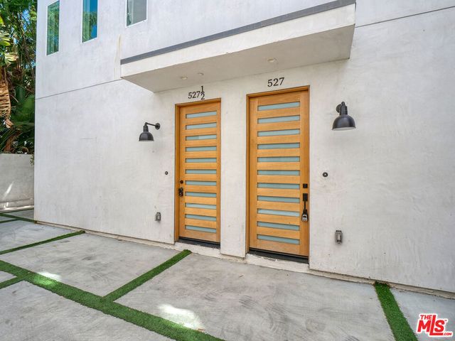 525 N Normandie Avenue, Los Angeles, CA 90004