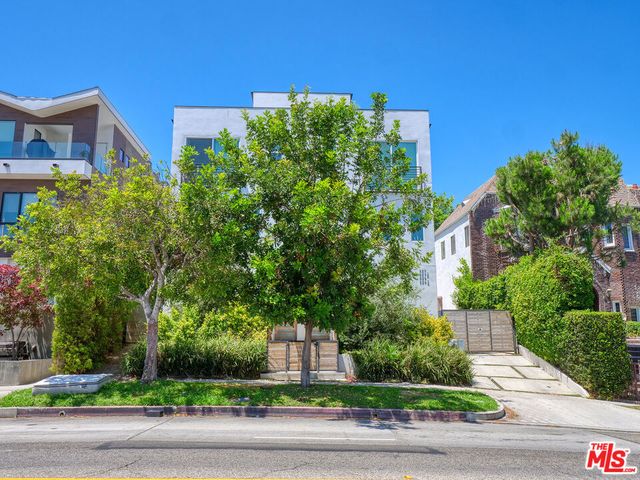 525 N Normandie Avenue, Los Angeles, CA 90004