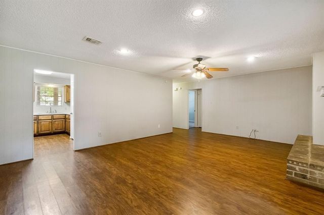 2106 Rycroft Drive, Spring, TX 77386