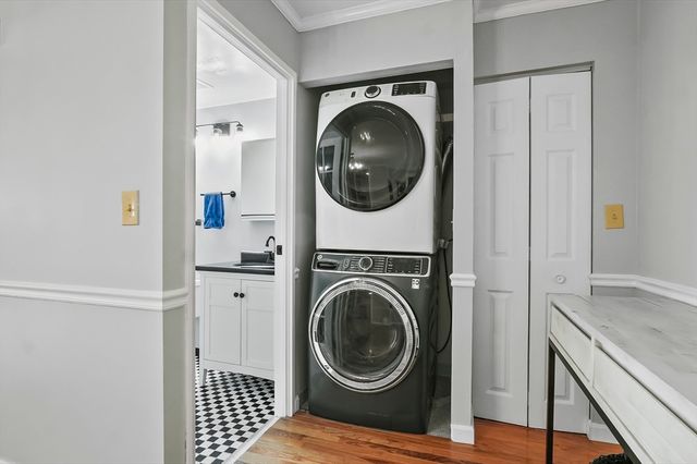 200 Captains Row 208, Chelsea, MA 02150