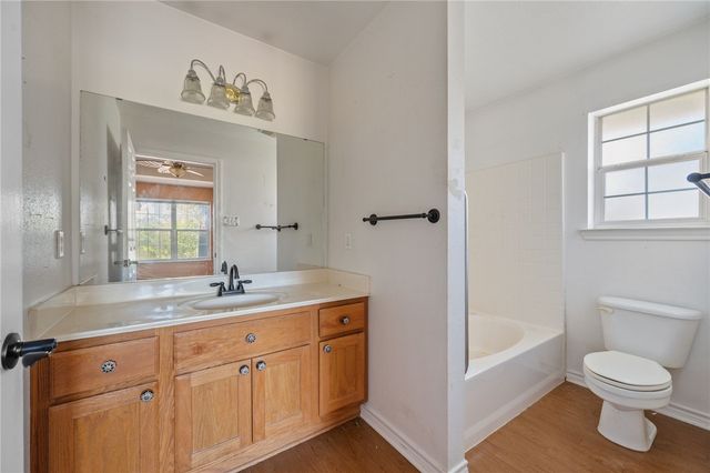 1516 Southern Plantation Drive, College Station, TX 77845