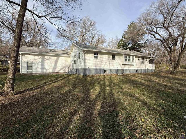 337 SE Norwood ST, Topeka, KS 66607