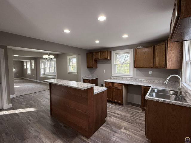 337 SE Norwood ST, Topeka, KS 66607