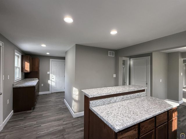 337 SE Norwood ST, Topeka, KS 66607