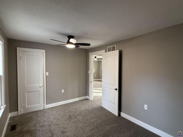 337 SE Norwood ST, Topeka, KS 66607