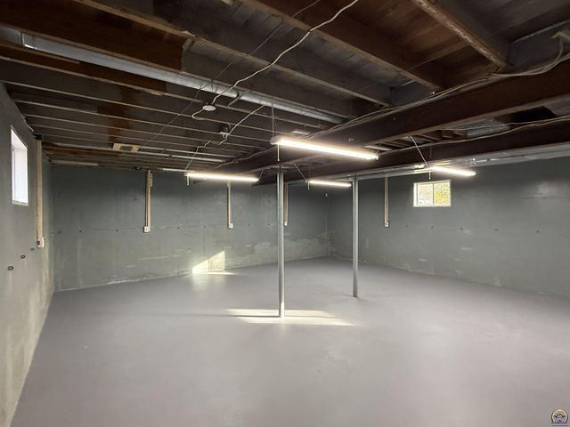 337 SE Norwood ST, Topeka, KS 66607