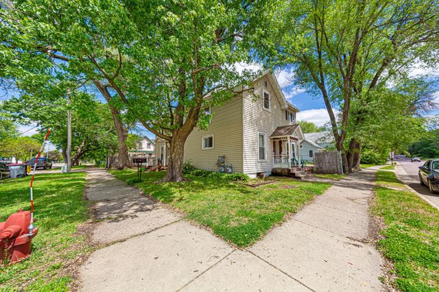 3 6th Avenue NW, Faribault, MN 55021