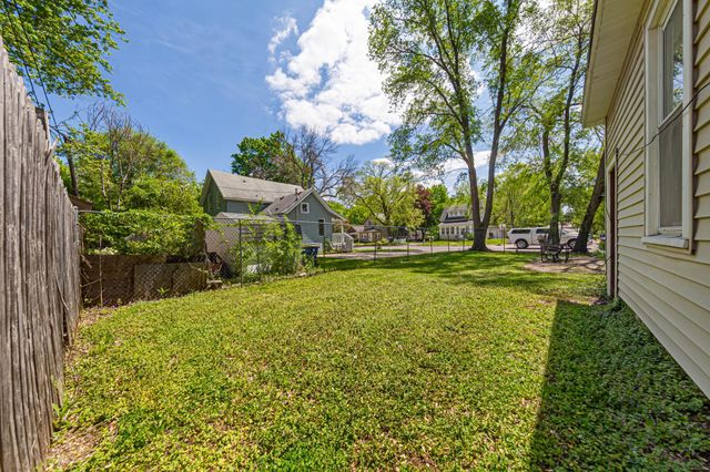 3 6th Avenue NW, Faribault, MN 55021