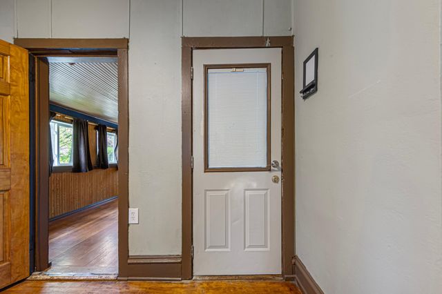 3 6th Avenue NW, Faribault, MN 55021