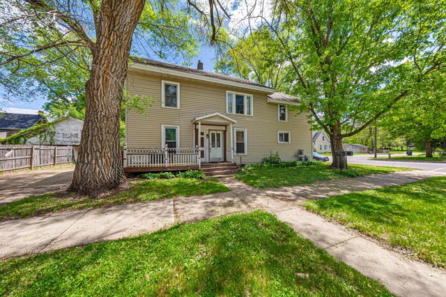 3 6th Avenue NW, Faribault, MN 55021