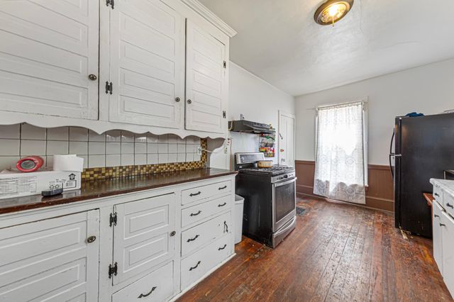 3 6th Avenue NW, Faribault, MN 55021