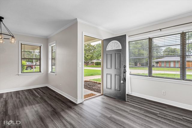 4726 Akard Avenue, Shreveport, LA 71105