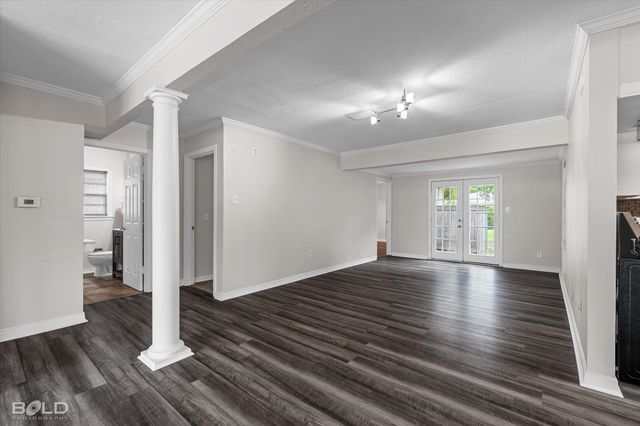 4726 Akard Avenue, Shreveport, LA 71105
