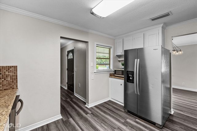 4726 Akard Avenue, Shreveport, LA 71105