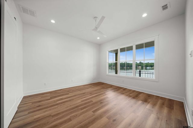 2630 Aqua Vista, Jacksonville, TX 75766