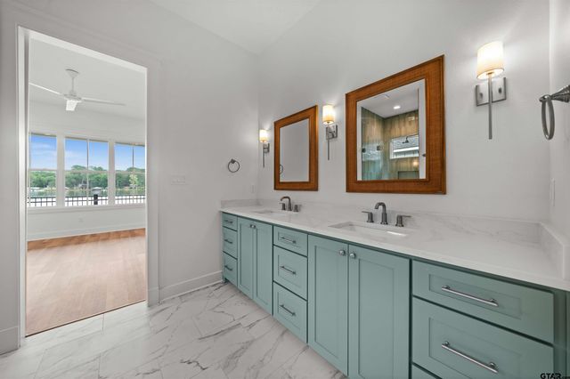 2630 Aqua Vista, Jacksonville, TX 75766